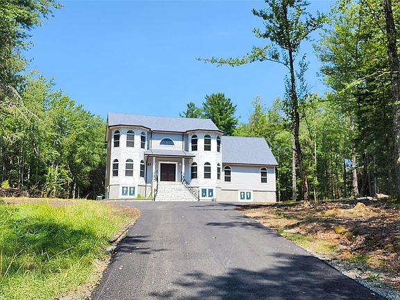 4th image of 57 Haddock Road