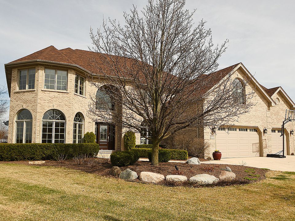 2nd image of 11348 Cedarwood Ct