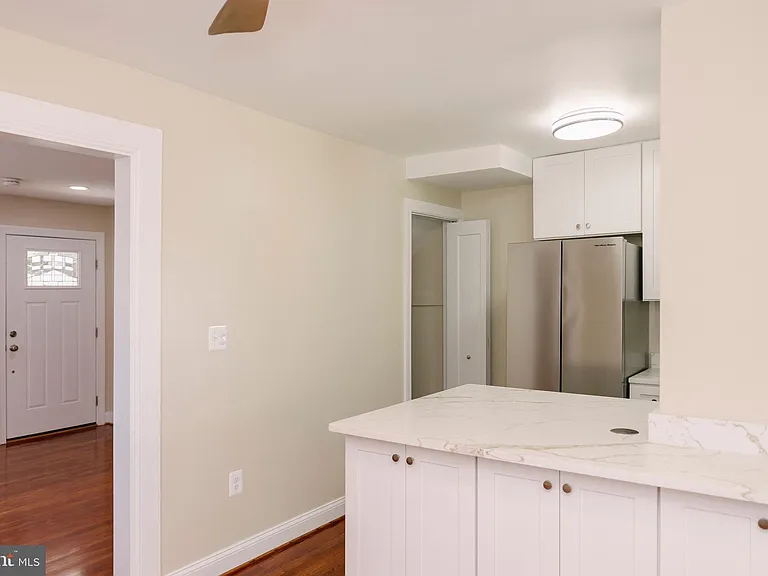 632 Faraday Pl NE — Photo 8