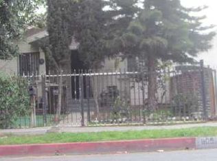 809 S Tamarind Ave, Compton, CA 90220