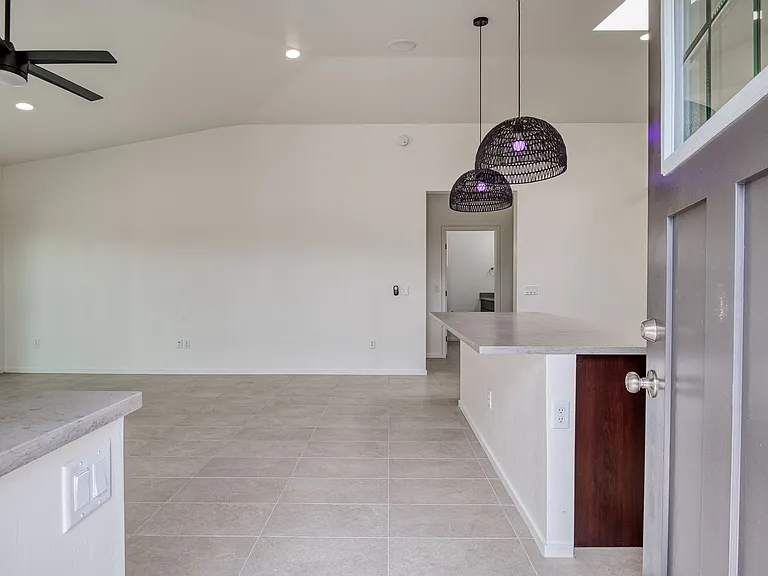 1119 E Fort Lowell Rd — Photo 8