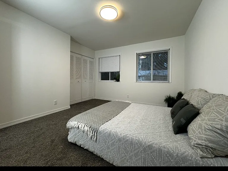 3591 Kenbrooke Ct — Photo 10