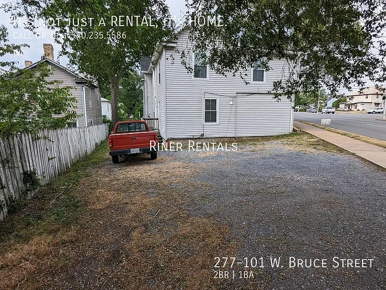 277-101 W Bruce St — Photo 33
