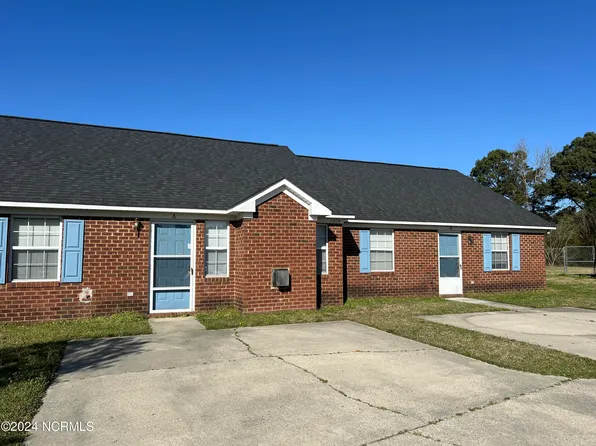 3204 Parkway Court #A & B, Greenville, NC 27834