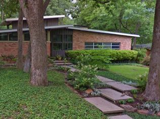 989 N Rustic Cir, Dallas, TX 75218