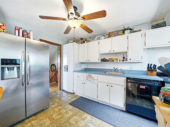 5th image of 100 Harrisburg Street