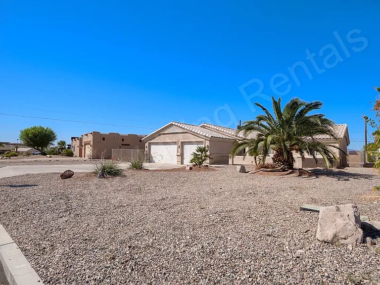 1309 McCulloch Blvd S — Photo 2