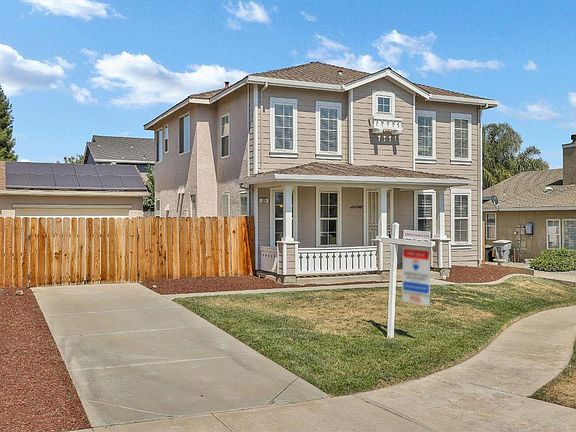 4th image of 325 Peachcrest Ct
