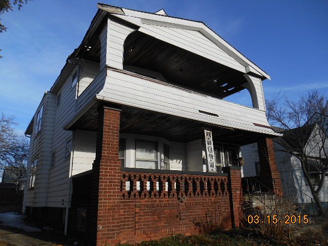 2nd image of 3805 E 153rd St