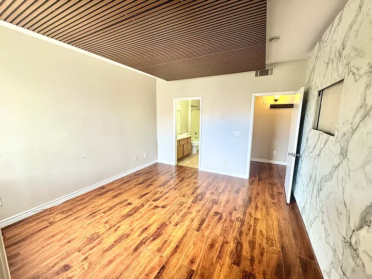 9050 W Warm Springs Rd #2147 — Photo 23