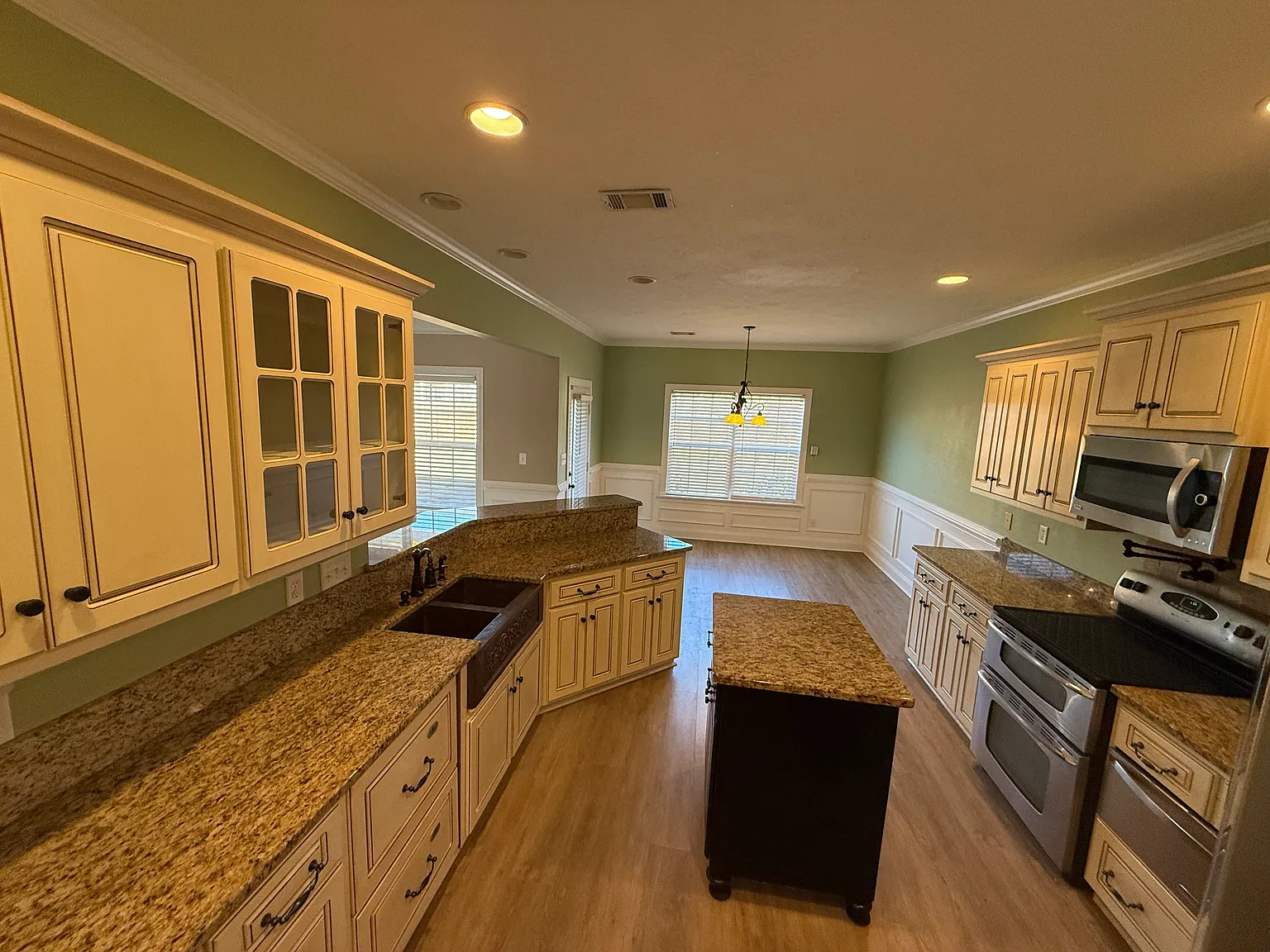 1165 Indian Springs — Photo 4
