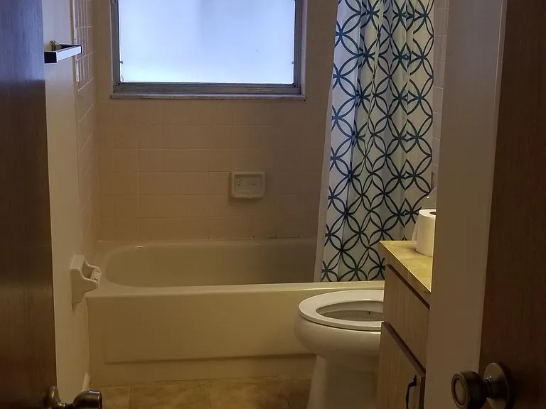 18240 Louise Dr — Photo 6