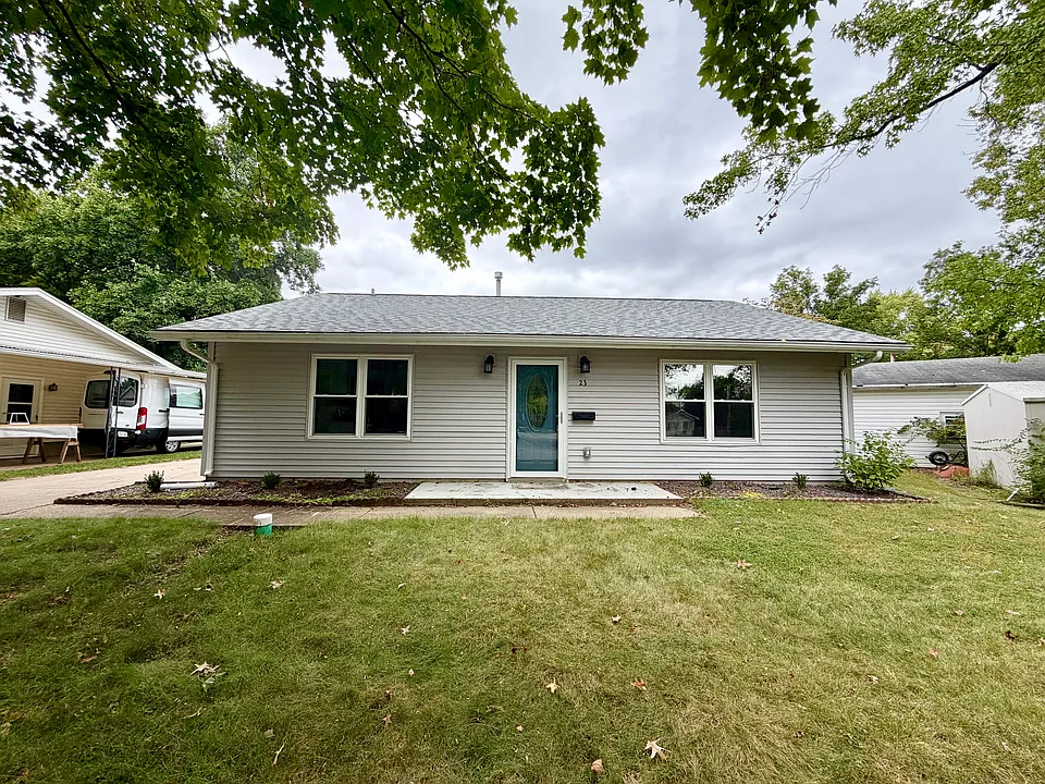 23 Archer Ave