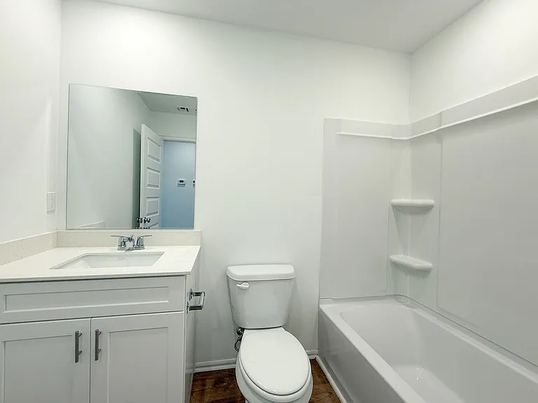 16208 Lovers Ln — Photo 21
