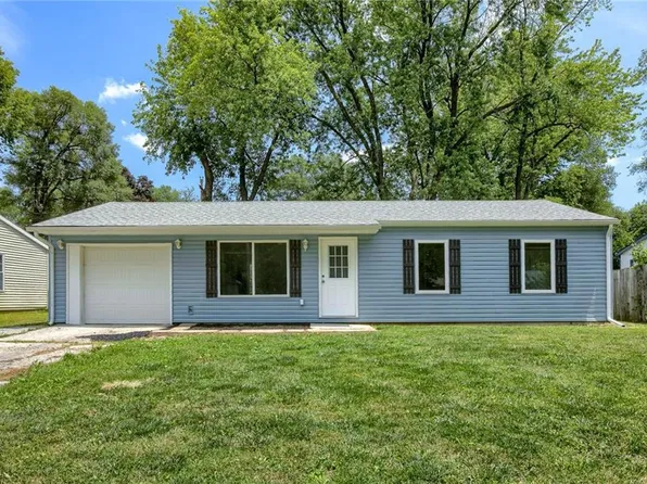 745 N 83rd Ter, Kansas City, KS 66112