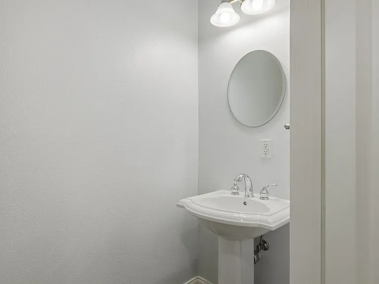 3702 W Cass St #2 — Photo 14