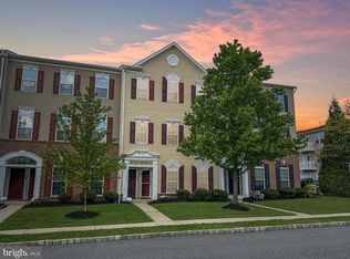 214 Alex Way #214, Cinnaminson, NJ 08077