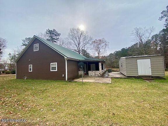 5th image of 2171 Emerald Ln