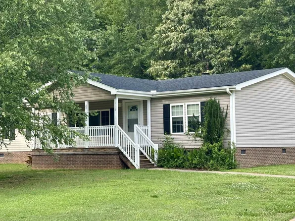 116 Lakeside Dr, Taylors, SC 29687
