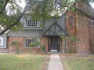 1820 Leona Dr, College Station, TX 77840
