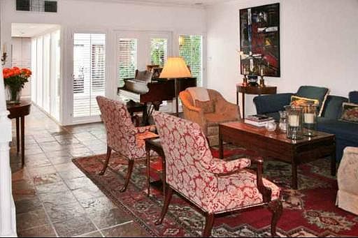 4th image of 5417 N NEW BRAUNFELS AVE #5