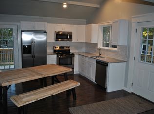 7 Locust Ln, Albrightsville, PA 18210