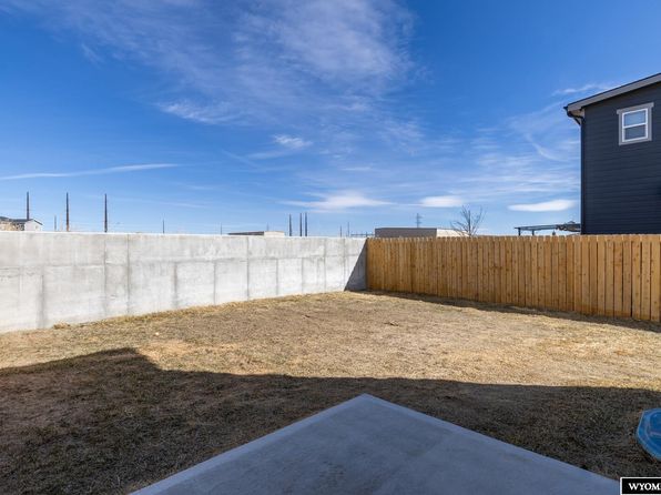 casper-wyoming-402468646 picture