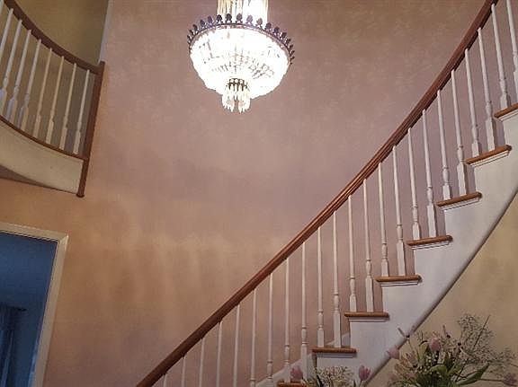 4th image of 580 Hermay Dr