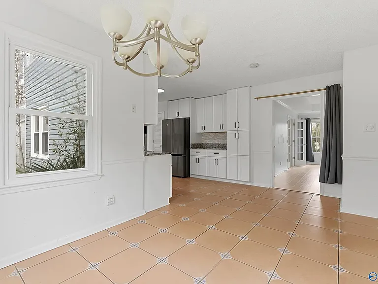 106 Golden Oak Dr — Photo 10