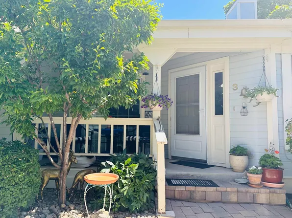 1420 Douglas Ave APT 3, Gardnerville, NV 89410