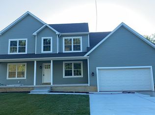 63 Walker Ave, Deptford, NJ 08096