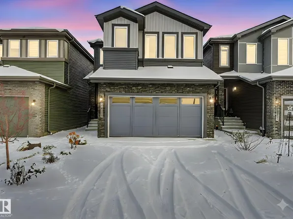 5611 Kootook Pl SW, Edmonton, AB T6W 4Z5