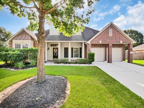 7306 Windgate Ct, Cypress, TX 77433