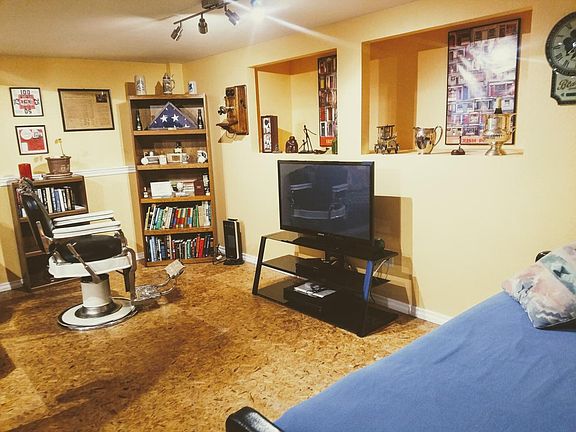 3rd image of 4504 34th Avenue Ct