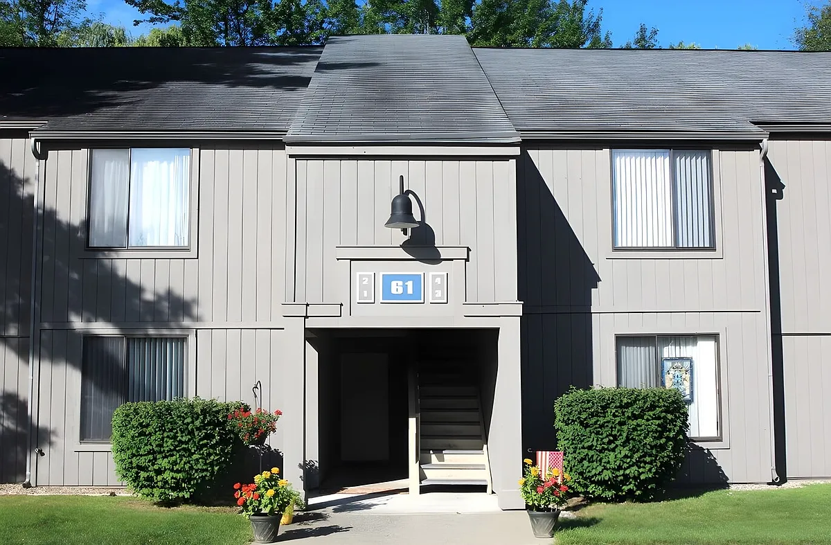 Building Photo - Woodlake