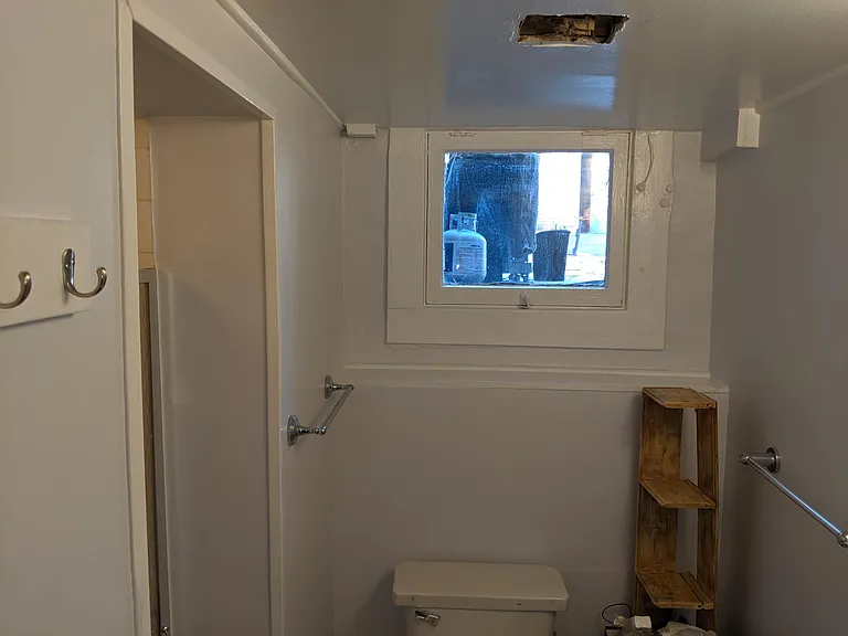 1407 Saint Paul St #B — Photo 3