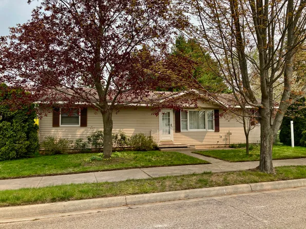 2337 Laforest St, Alpena, MI 49707