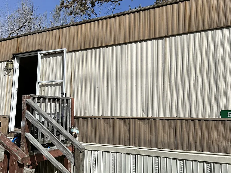 6320 Crestwood Ave — Photo 1