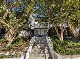 17815 Devonshire St UNIT 1, Northridge, CA 91325