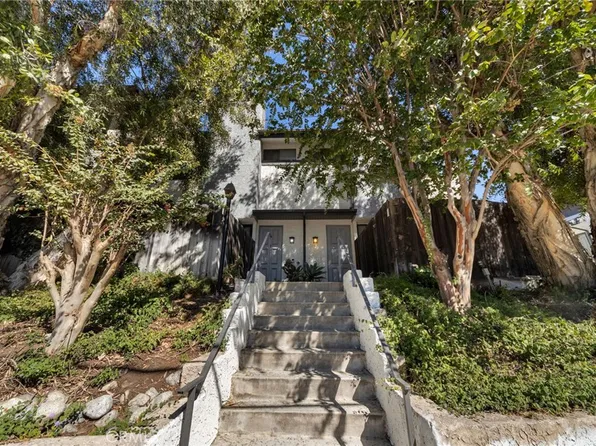 17815 Devonshire St Unit 1, Northridge, CA 91325