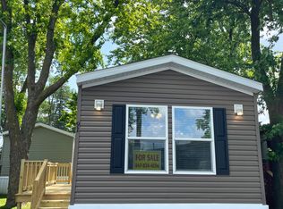 1330 Rand Rd LOT 91, Des Plaines, IL 60016