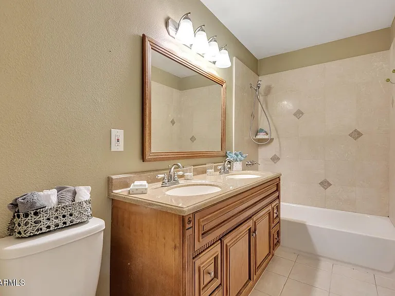 6829 E Osborn Rd #A — Photo 20