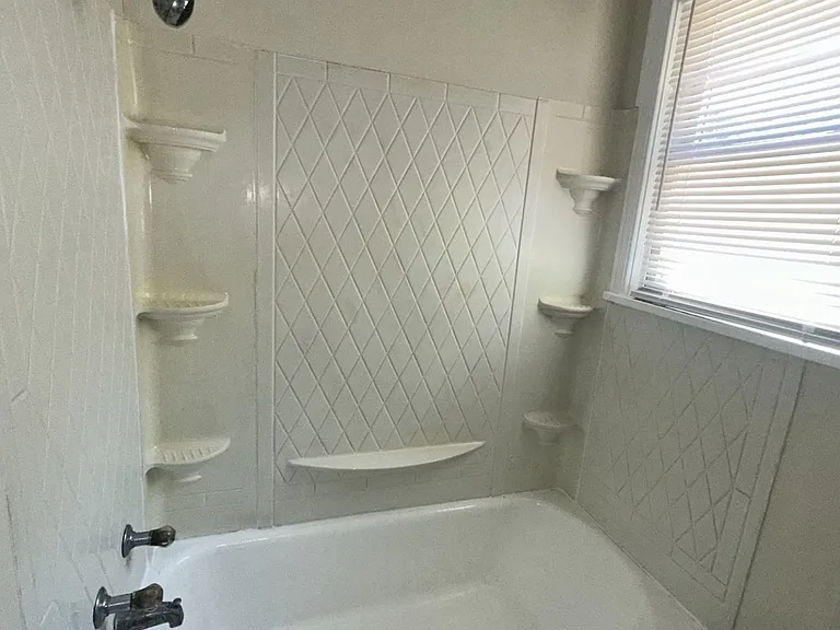 517 Patterson St #A — Photo 6