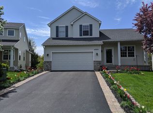 4865 Olive Ln N, Plymouth, MN 55446
