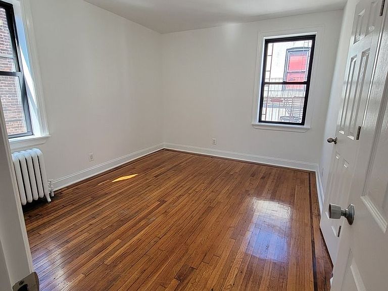 3754 81st St Jackson Heights, NY, 11372 Apartments for Rent Zillow