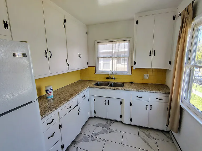 1519 S Wooster St #4 — Photo 5