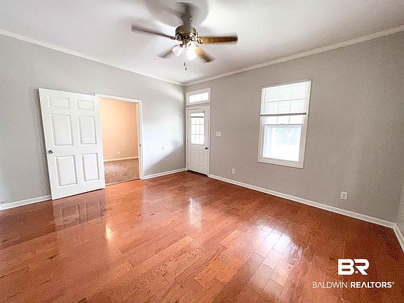 5th image of 1164 Seneca St
