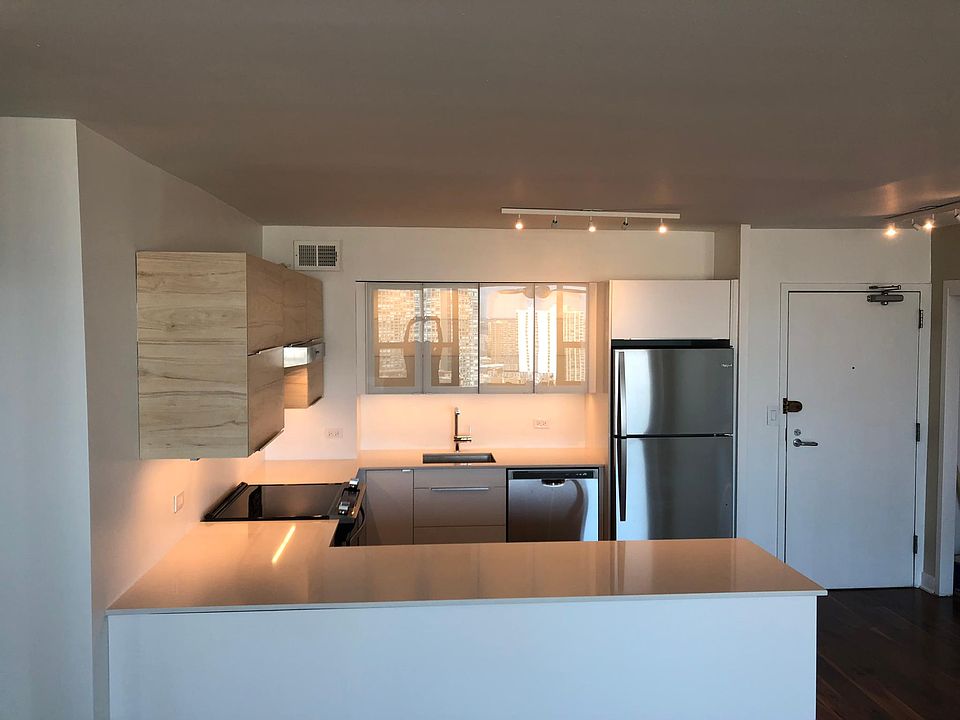 1st image of 3600 N Lake Shore Dr APT 2814