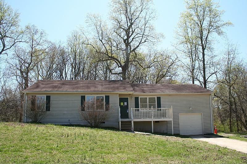 2nd image of 2749 Nansemond Cres