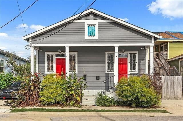 1st image of 4107 Clara St